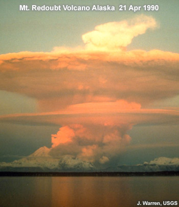 Photo of Alaska volcano Mt. Redoubt eruption on 21 April, 1990.